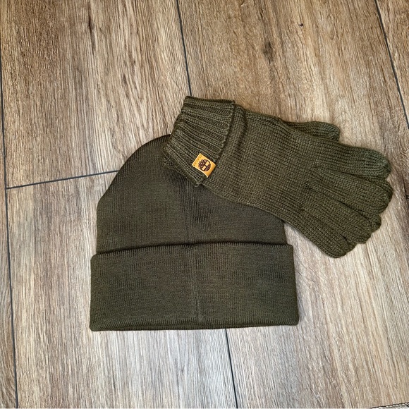 Timberland Beanie and Glove Set - Picture 6 of 8